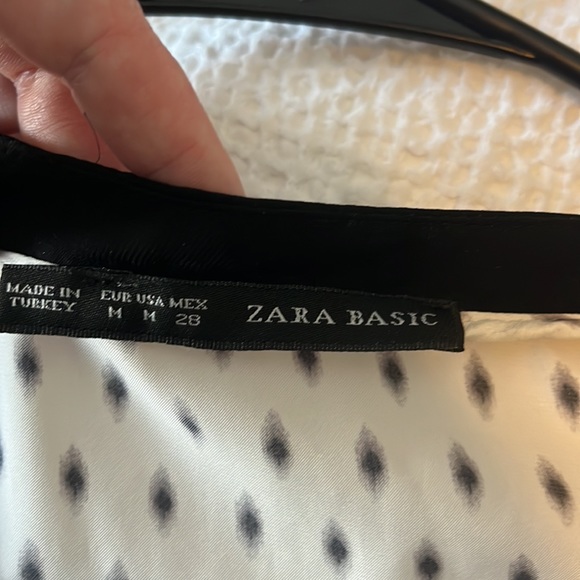 Zara basic blouse - Picture 5 of 6